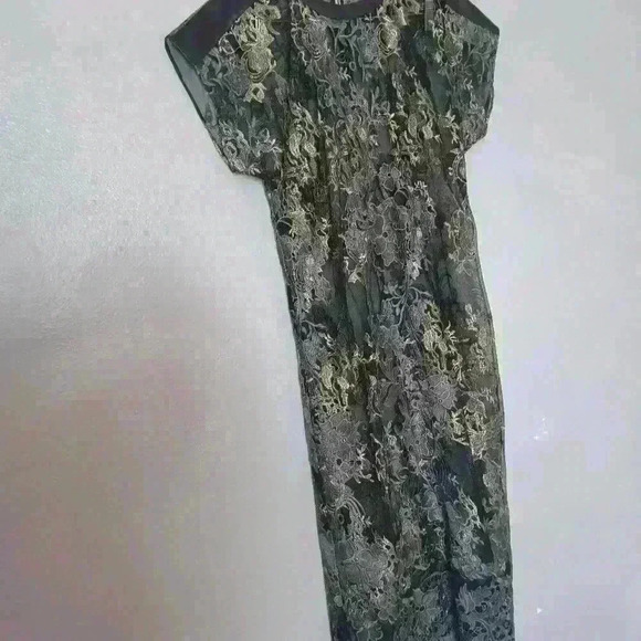 BCBG Maxazria Dress Shell Size 2 - Picture 8 of 15